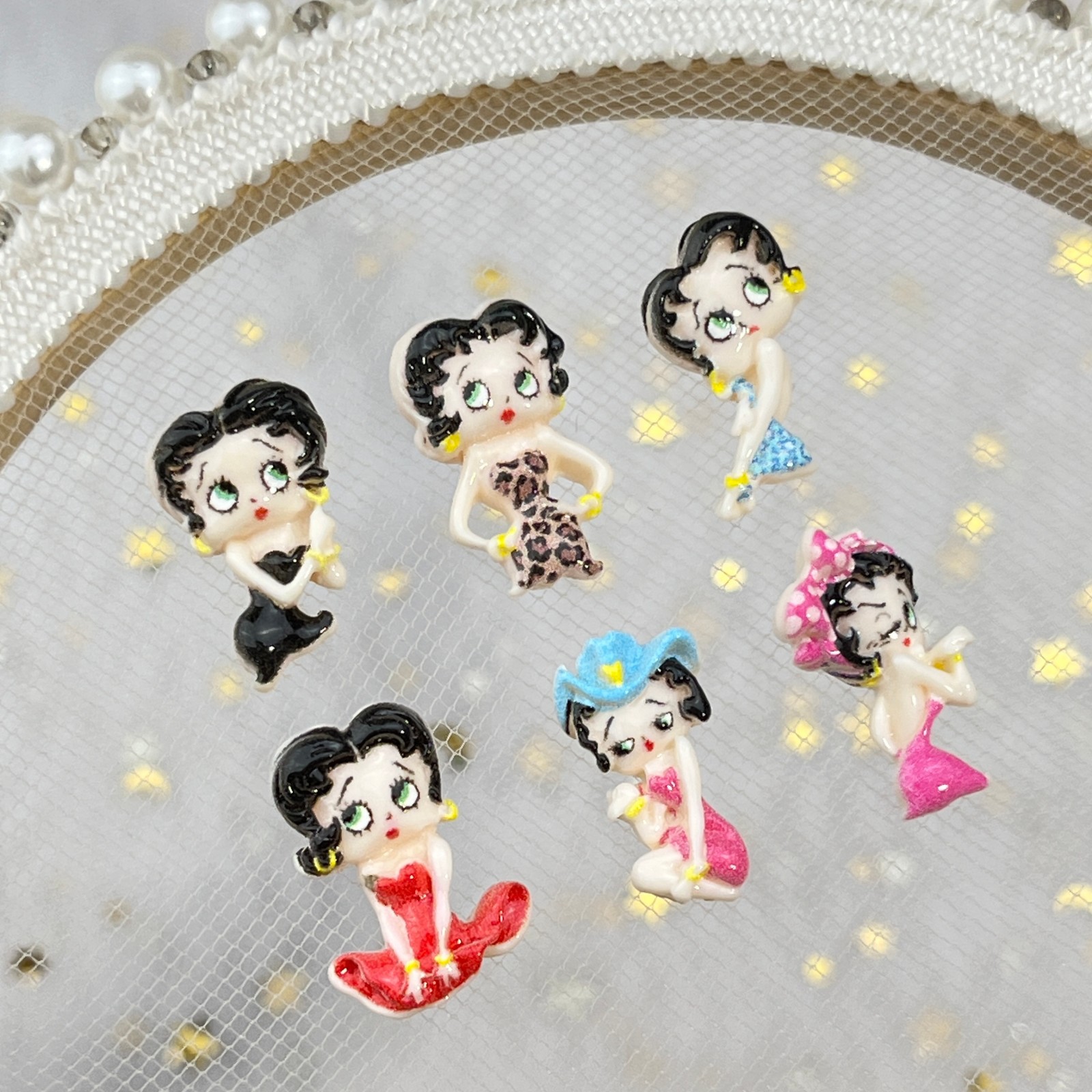 100 Stück Cartoon-Betty-Nagelk – Nail Art Bewertung und Preis